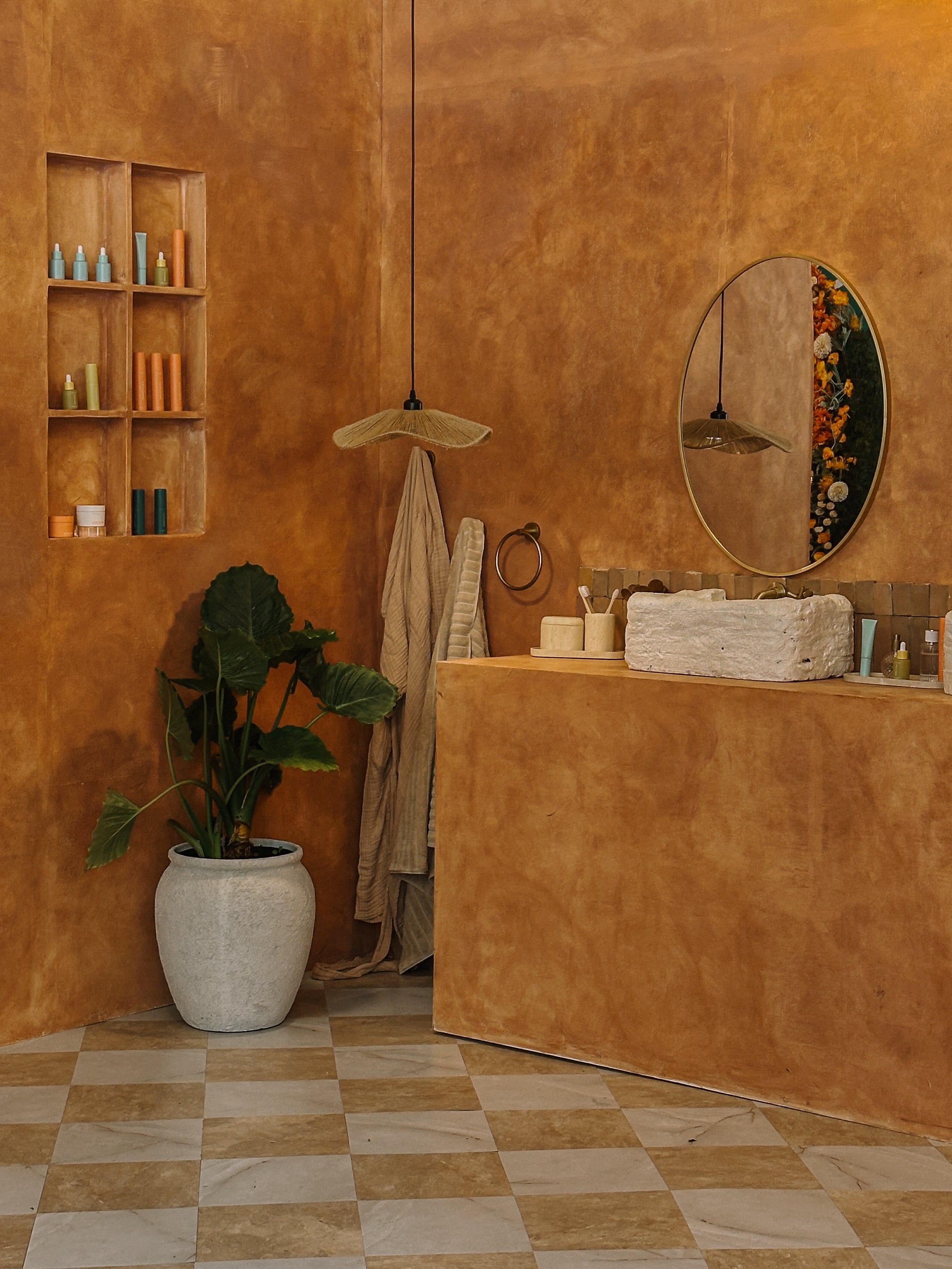 What’s Replacing Minimalism? The Rise of ‘Warm Modern’ and How to Style It